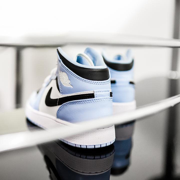 Image du produit Nike Air Jordan 1 (37.5)