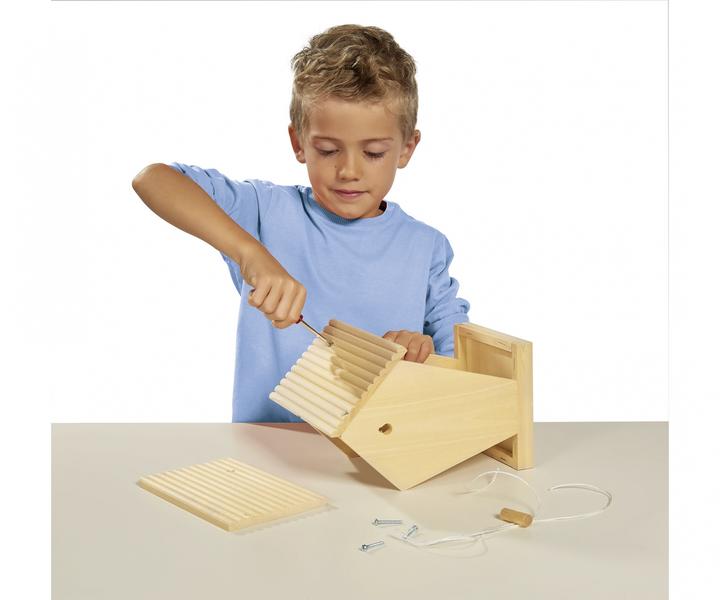 Actual product image Eichhorn Feed house