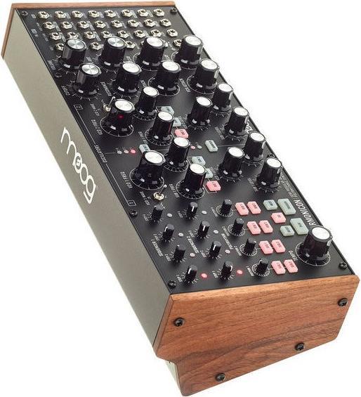 Produktbild Moog Subharmonicon (Synthesizer)