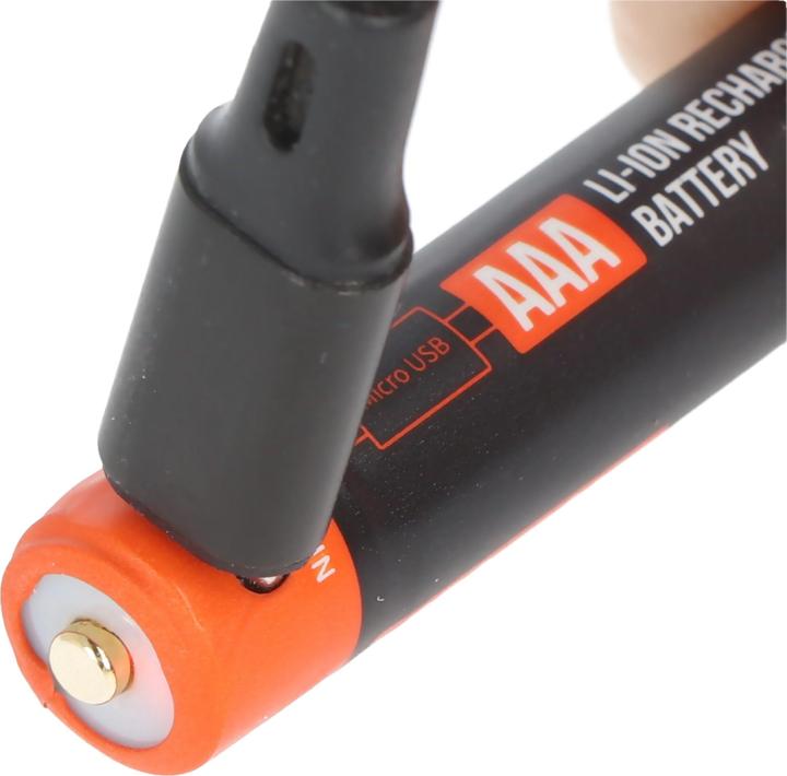 Image du produit AccuCell Pile ronde AAA, Li-ion, 1,5V, avec port de charge USB (1 pcs, AAA, 550 mAh, Chargeurs sans batterie)