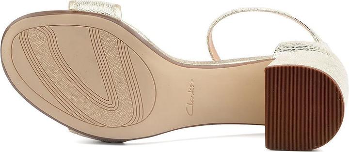 Actual product image Clarks Ezoria Mae (40)
