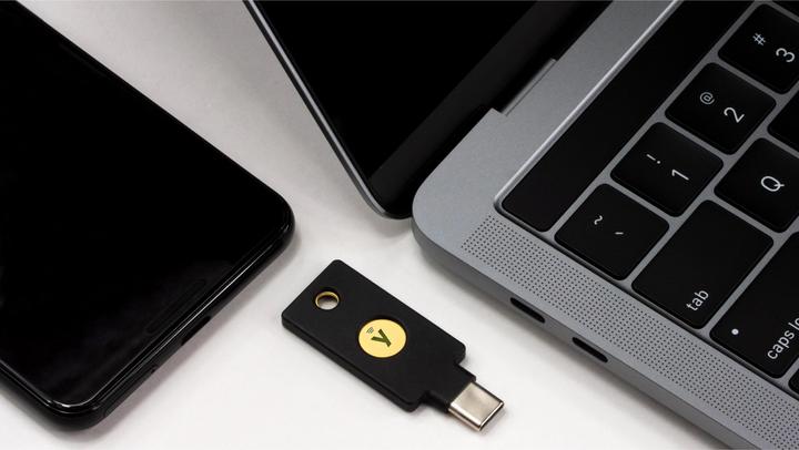 Actual product image Yubico YubiKey 5C NFC