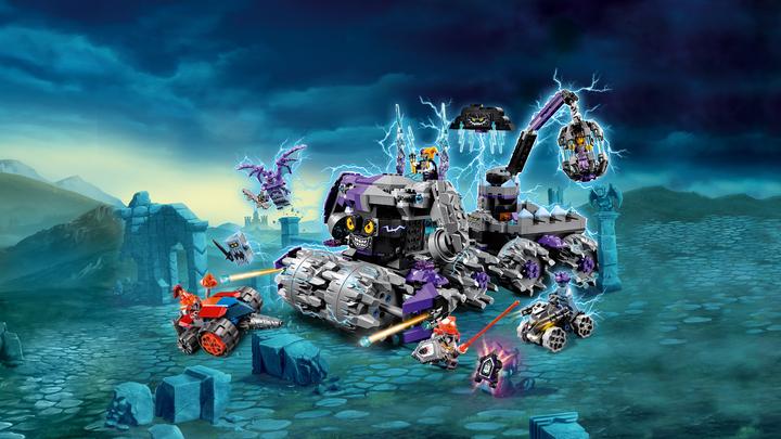 Actual product image LEGO Jestro's Monstrous MonsterMobile (70352, LEGO Nexo Knights)