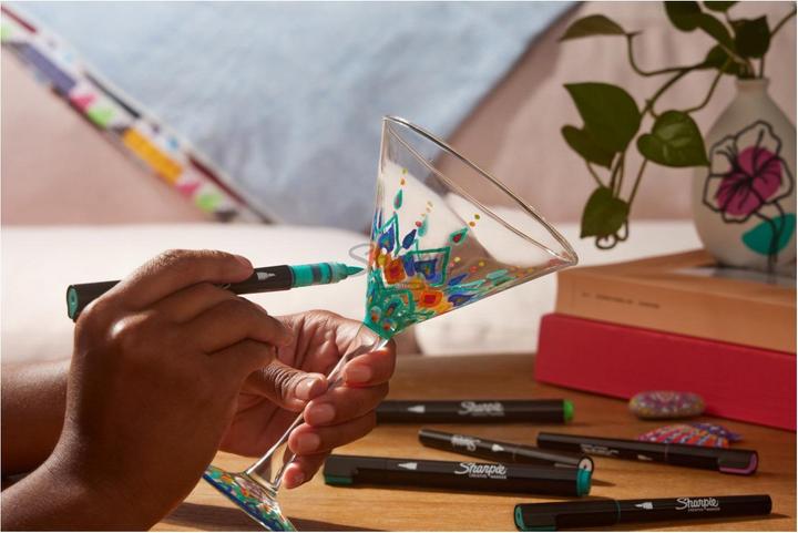 Produktbild Newell Sharpie - Creative Acrylic Marker Brush tip 5-Blister (2201182) (Mehrfarbig, 1.20 mm, 5 x)
