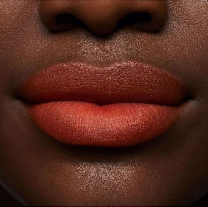 Produktbild MAC Cosmetics Powder Kiss Liquid Lipcolour (992 Resort Season)