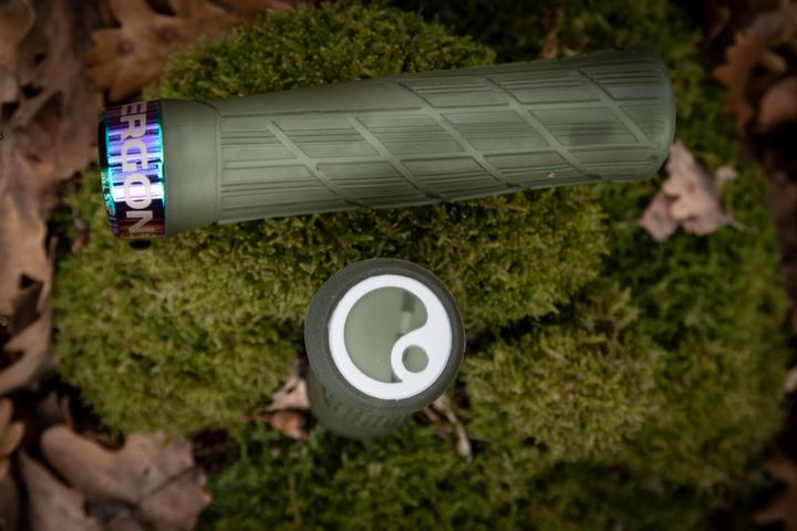 Actual product image Ergon Handlebar grips GE1 Evo Factory