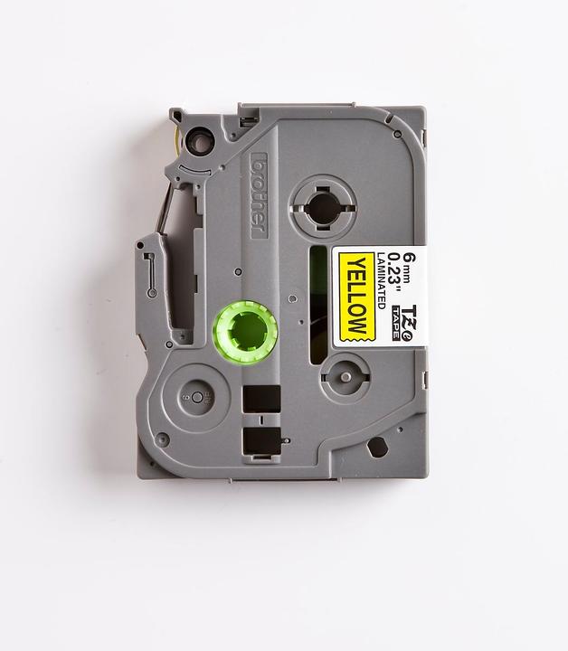 Actual product image Brother Tze-611 (0.60 cm, Black)
