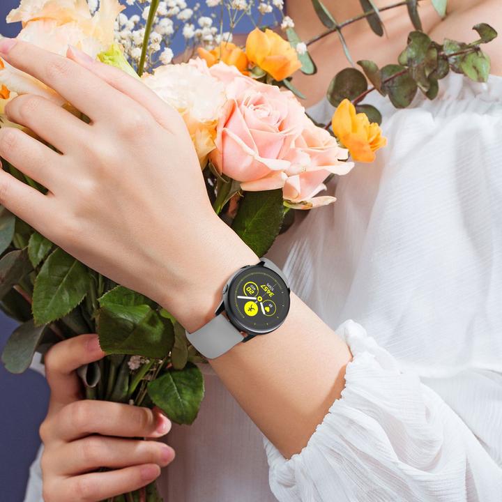 Actual product image Cadorabo Wristband for Samsung Galaxy Gear (22 mm, Silicone)