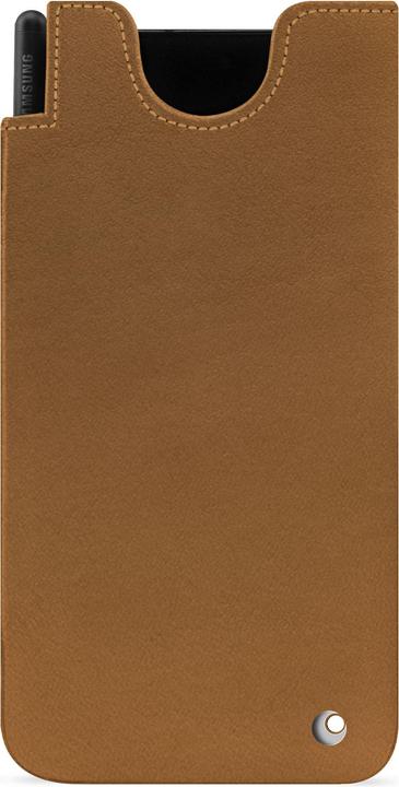 Castan esparciate ( Pantone #824F2A )