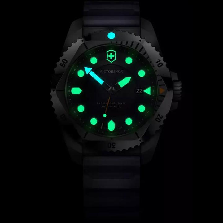 Produktbild Victorinox Dive Pro Quartz (Taucheruhr, 43 mm)