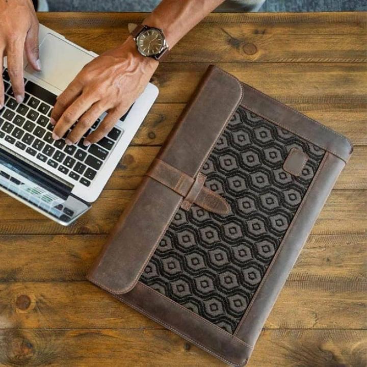 Produktbild Only-Bags.Store Ledertasche, Tasche für MacBook Laptop, Computertasche aus Leder - 13