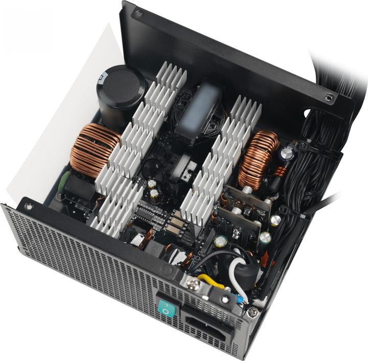 Produktbild Deepcool PL750D (1x 12VHPWER, 3x PCIe, 750 Watt) (750 W)