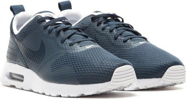 Produktbild Nike Air Max Tavas (42)