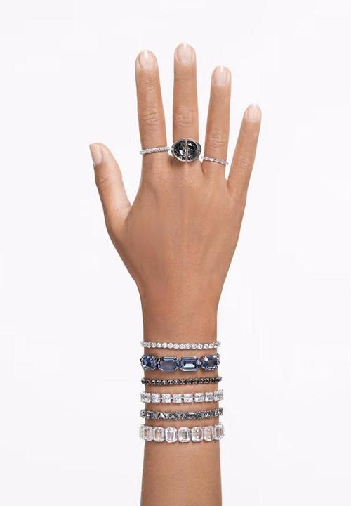 Produktbild Swarovski Lucent Cocktail Ring Grau (55)