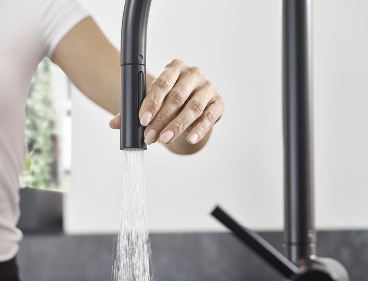 Produktbild hansgrohe HG Einhebel-Spültischmischer 210 TALIS M Ausziehbrause mattschwarz