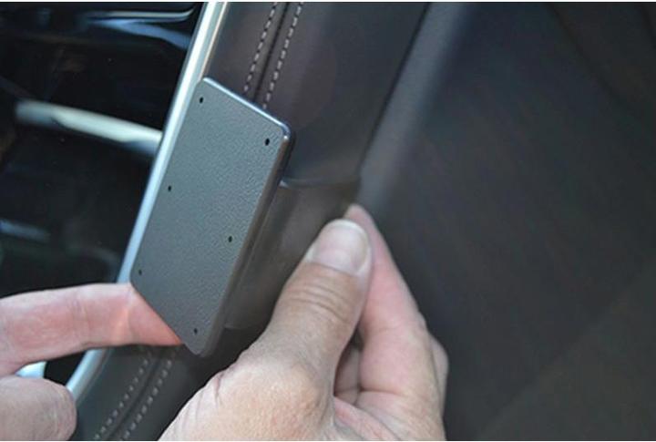 Actual product image Brodit ProClip BMW 850 Bj. 19-21