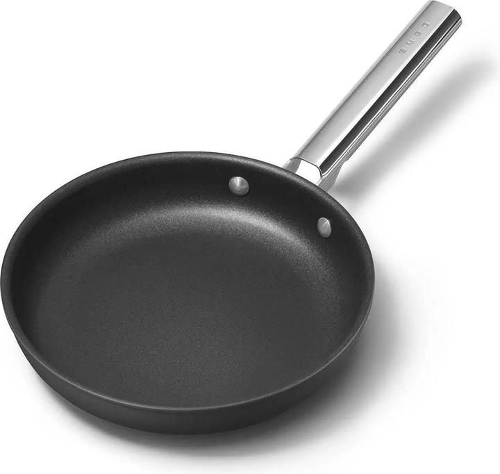 Image du produit Smeg CKFF2401BLM Poêle à frire Ø 24 cm, noir (24 cm, Poêle à frire, Aluminium, Acier inoxydable)