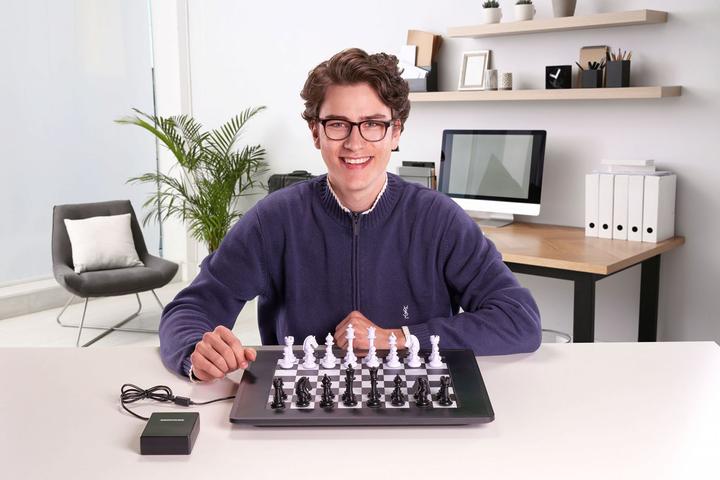 Productafbeelding Millennium ChessVolt