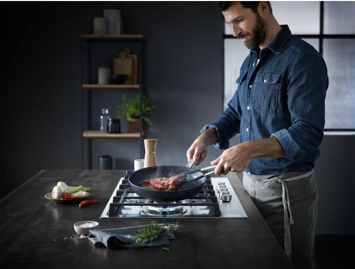 Actual product image WMF Professional Steak Steak Pan 28cm (28 cm, Frying pan, Stainless steel)