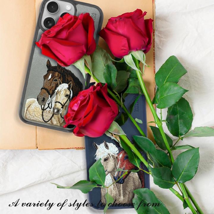 Image du produit Santa Barbara iPhone 16 Pro Max - Polo Isidore - Premium Hülle mit Pferd-Stickerei, Grau (Apple iPhone 16 Pro Max)