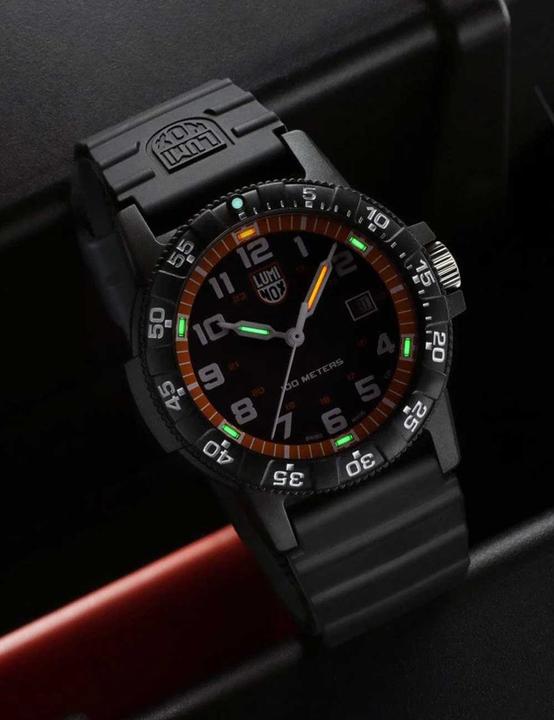 Produktbild Luminox Leatherback Sea Turtle Giant 0320 Series (Analoguhr, 44 mm)