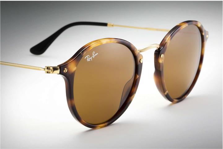 Actual product image Ray Ban Rb2447