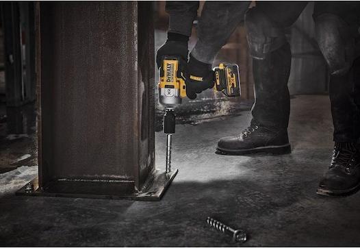 Produktbild DeWalt Akku-Schlagschrauber DCF961NT-XJ (Akkubetrieb)