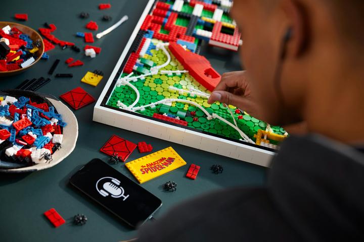Actual product image LEGO The Amazing Spider-Man (31209, LEGO Art)