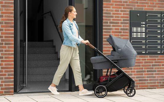 Actual product image Britax Römer Strider M baby bath