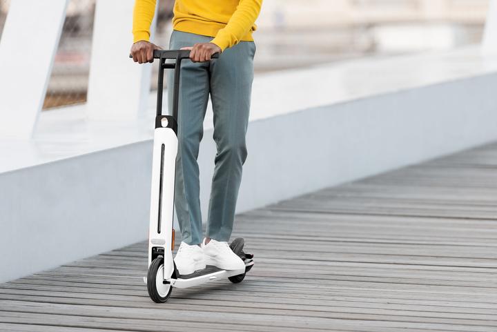 Produktbild Segway-Ninebot T15E (20 km/h, 12 km, 250 W)