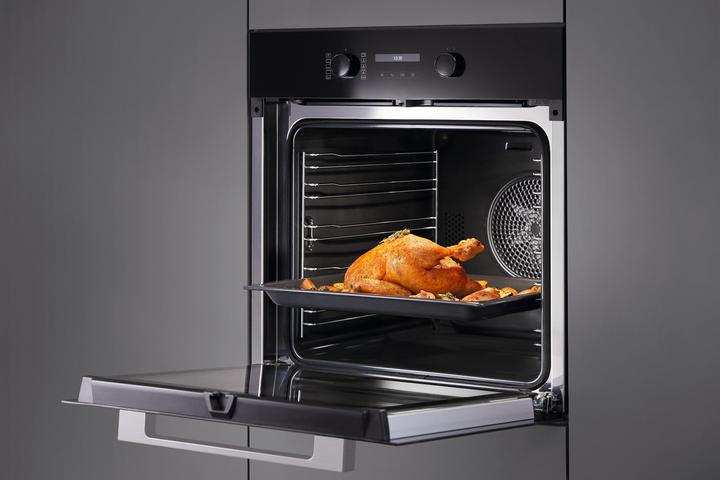 Actual product image Miele Built-in oven H 2851 B stainless steel/CleanSteel