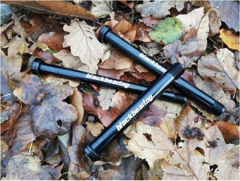 Image du produit Black Bearing axe de roue rockshox - 15 mm - 148 - m15x1,5 - 13 mm - qr - f15.2qr