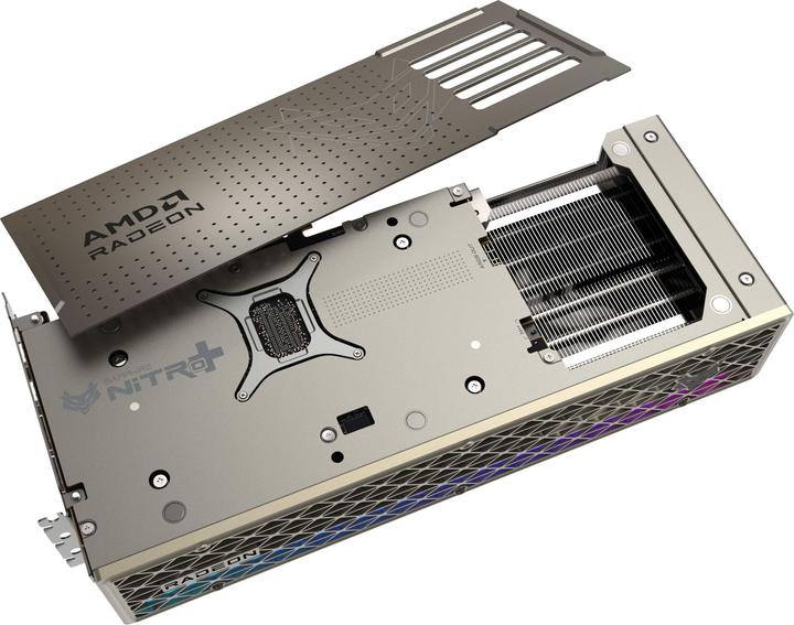 Productafbeelding Sapphire Nitro+ Radeon RX 9070 XT (16 GB)