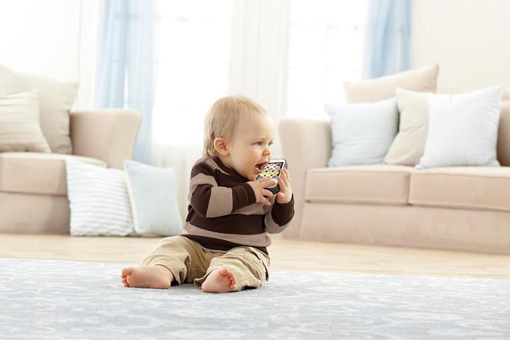 Actual product image Fisher-Price Smart Phone (French)
