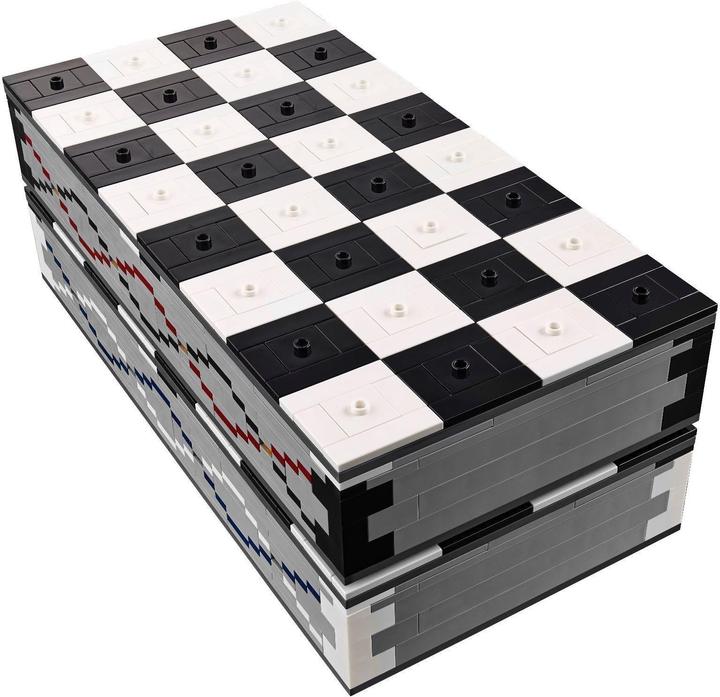 Actual product image LEGO Chess Chess (40174, LEGO Icons, LEGO Rare Sets)