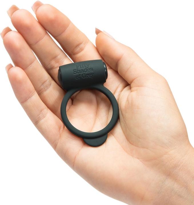 Image du produit Fifty Shades of Grey Bague d'amour vibrante (3.40 cm)