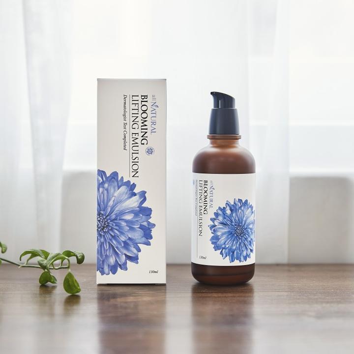 Image du produit All Natural Émulsion liftante Blooming (130 ml, Fluide visage)