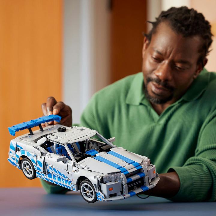 Produktbild LEGO 2 Fast 2 Furious Nissan Skyline GT-R (R34) Flitzer (42210, LEGO Technic)