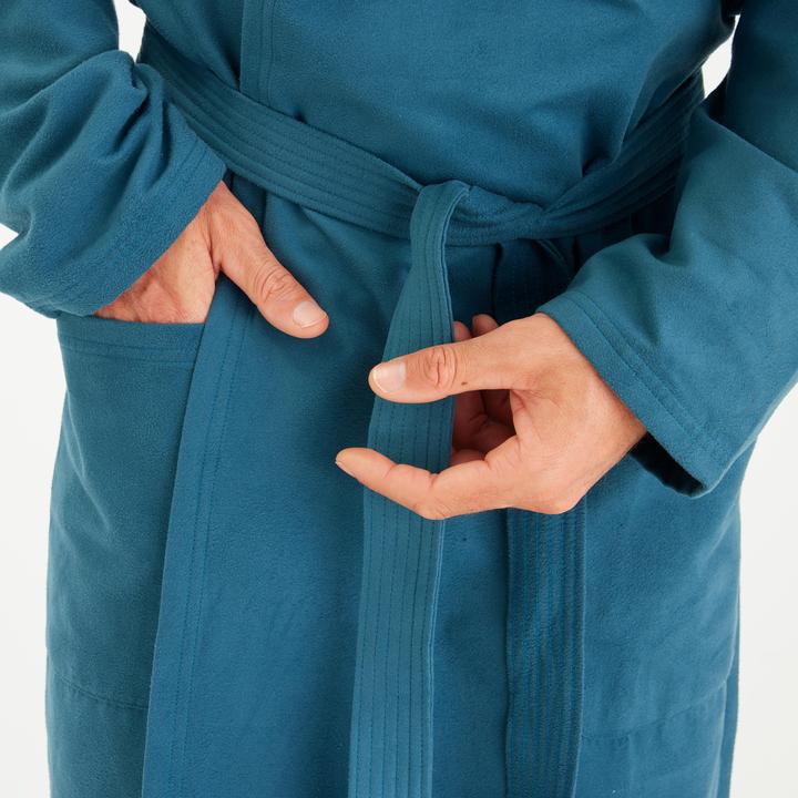 Produktbild Nabaiji Men’s microfibre compact hooded bathrobe in duck blue (S)