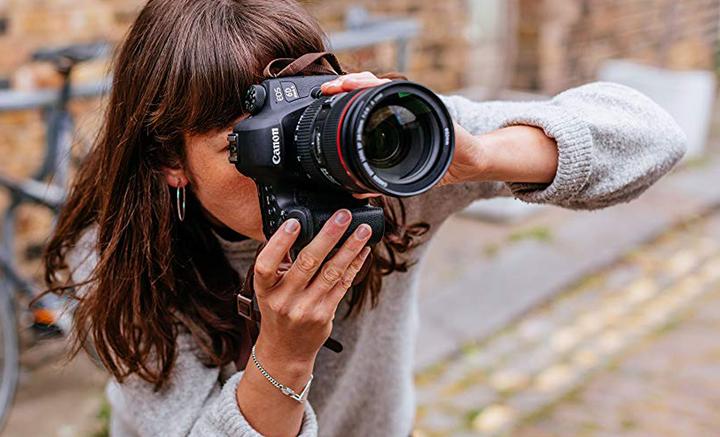 Image du produit Canon EOS 6D Mark II (26.20 Mpx, Plein format)