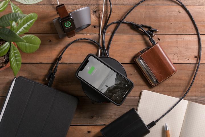 Image du produit Nomad Sangle de connexion moderne (44 mm, Acier inoxydable, Cuir)