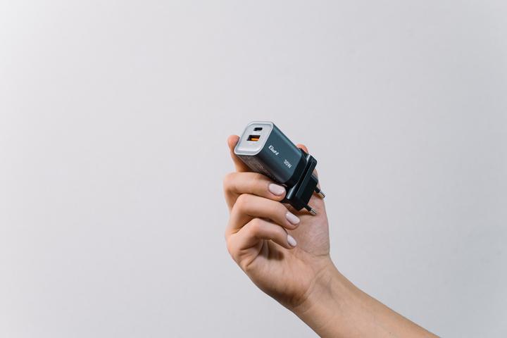 Actual product image Verbatim GNC-35 GaN Charger 2 35W USB (35 W)