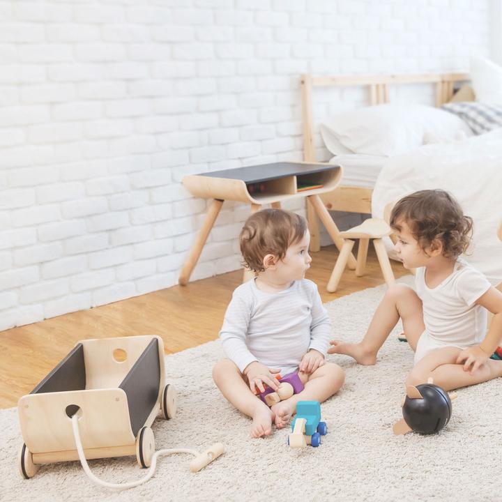 Image du produit Plantoys Une table et une chaise (Table des enfants)