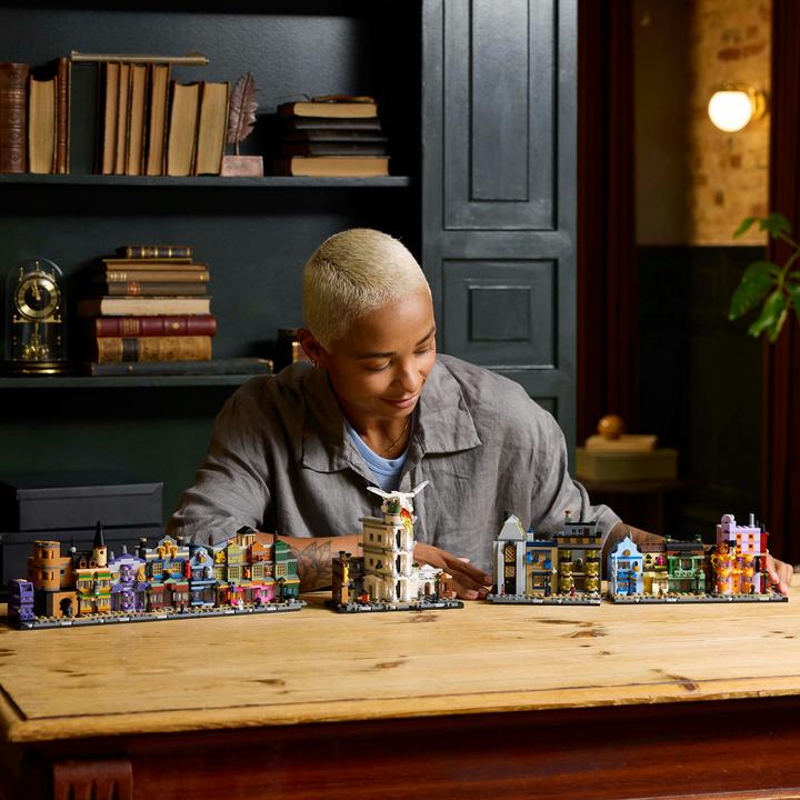 Produktbild LEGO Die Zauberläden der Winkelgasse (76444, LEGO Harry Potter)