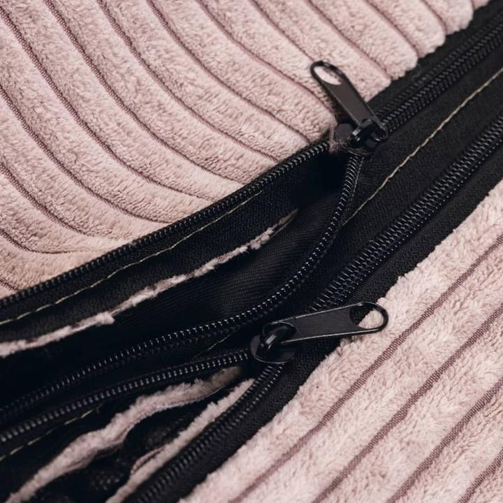 Actual product image Designed by Lotte Ribbed (Dog)
