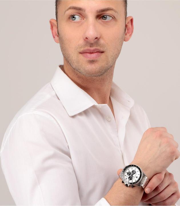 Actual product image Maserati Sfida (Chronograph, 44 mm)