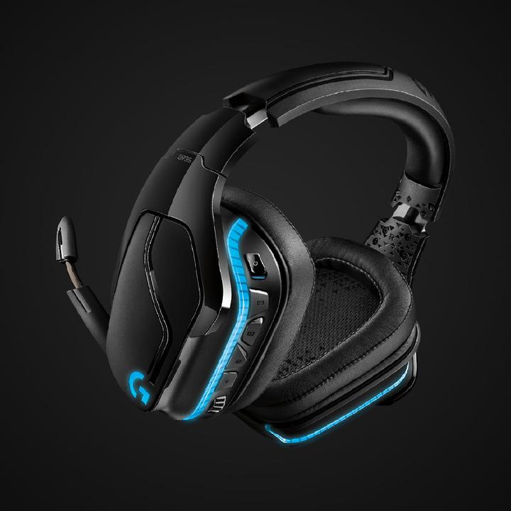 Actual product image Logitech G G935 Wireless 7.1 Surround Sound LIGHTSYNC for Gaming - 2.4 GHz - EMEA (Wireless)