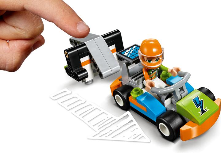 Actual product image LEGO car wash (41350, LEGO Friends)