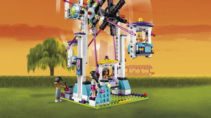 Produktbild LEGO Friends Grosser Freizeitpark (41130, LEGO Friends)