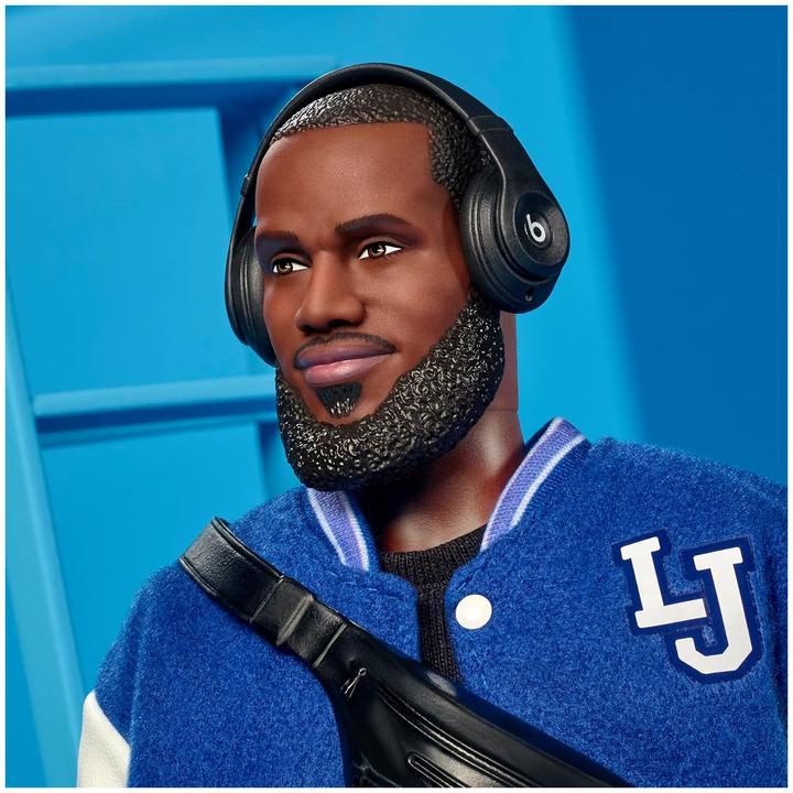 Produktbild Mattel Barbie Signature Le Bron James